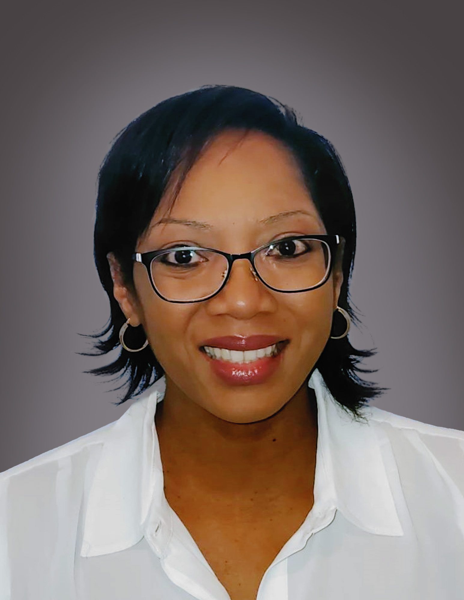 Debbie Lowe headshot